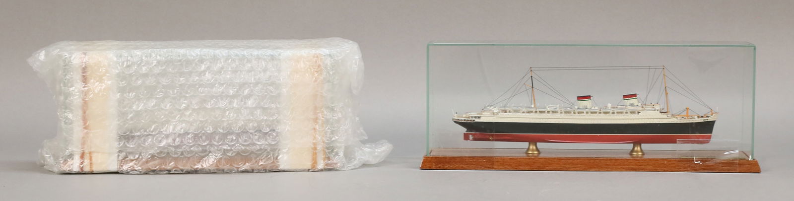 Lot of 2 - Italia Di Navigazione - 1932/1954 (1 of 5)