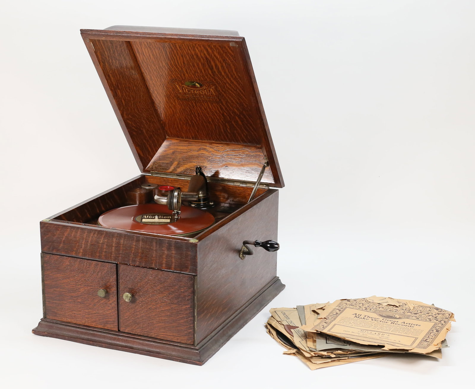 Victrola Victor VV VIII Phonograph (1 of 18)