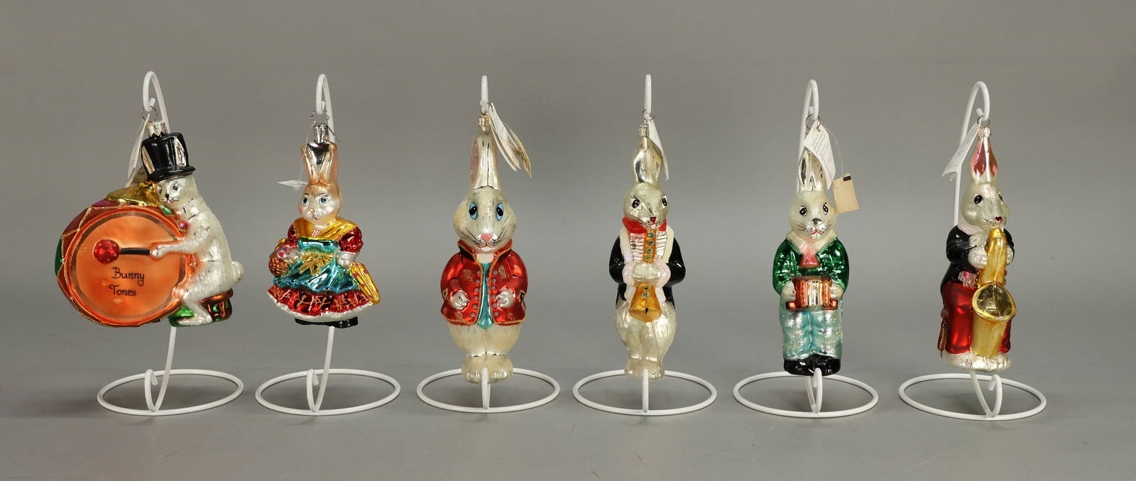 6 Christopher Radko Easter Musical Bunny Ornament (1 of 13)