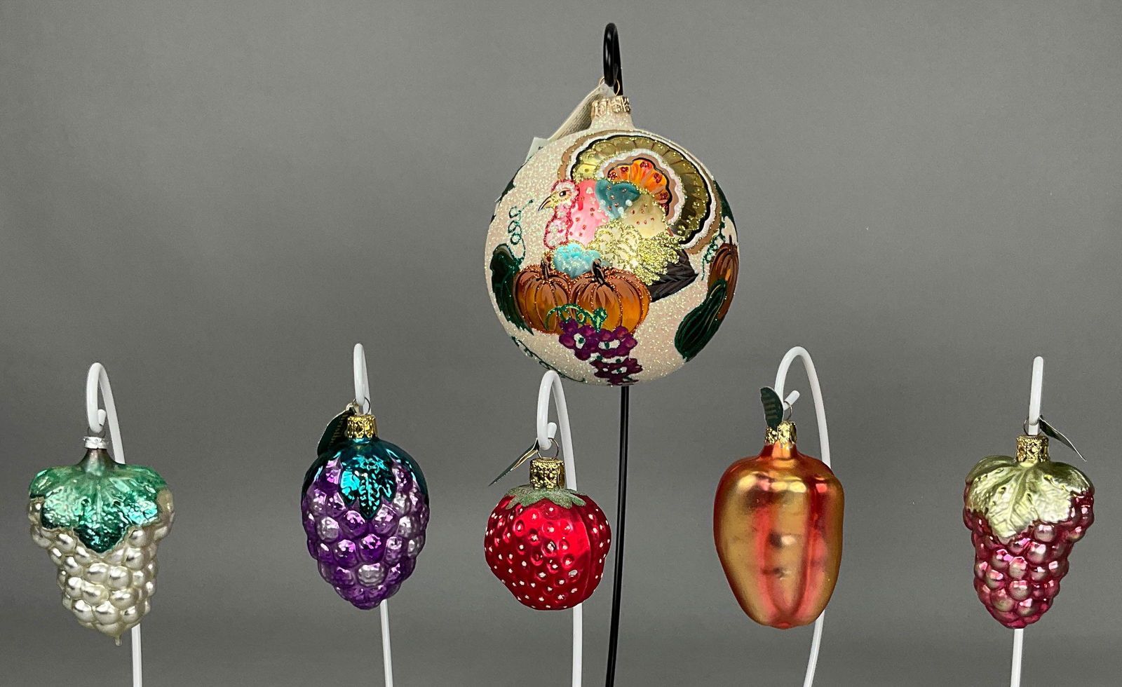 6 Thanksgiving Ornaments - Fraga, Christborn (1 of 19)