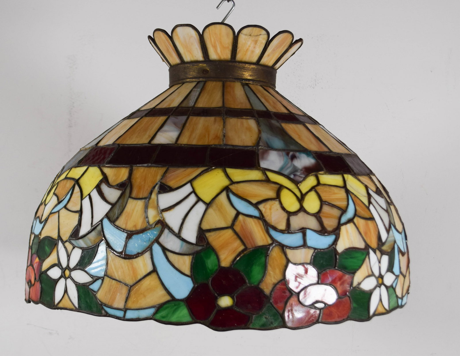 Leaded Hanging Light Tiffany Glass Maxwell's Plum (1 of 20)