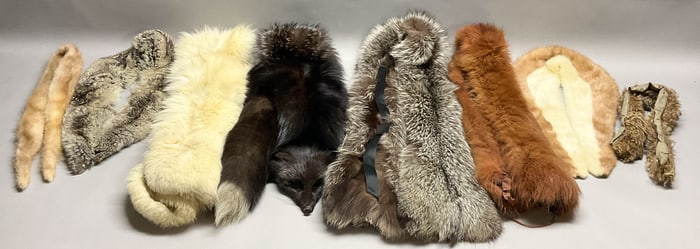 8 Vintage Fur Stoles & Collars