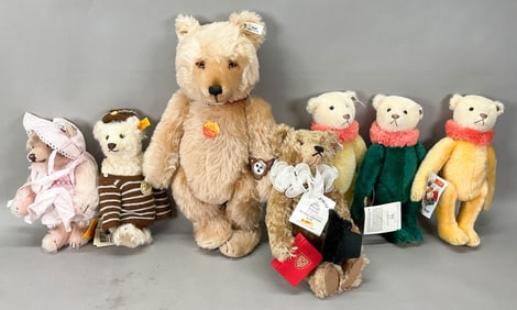 7 Steiff Teddy Bears Circus Dolly, Classic Teddy