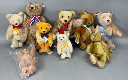9 Steiff Teddy Bears