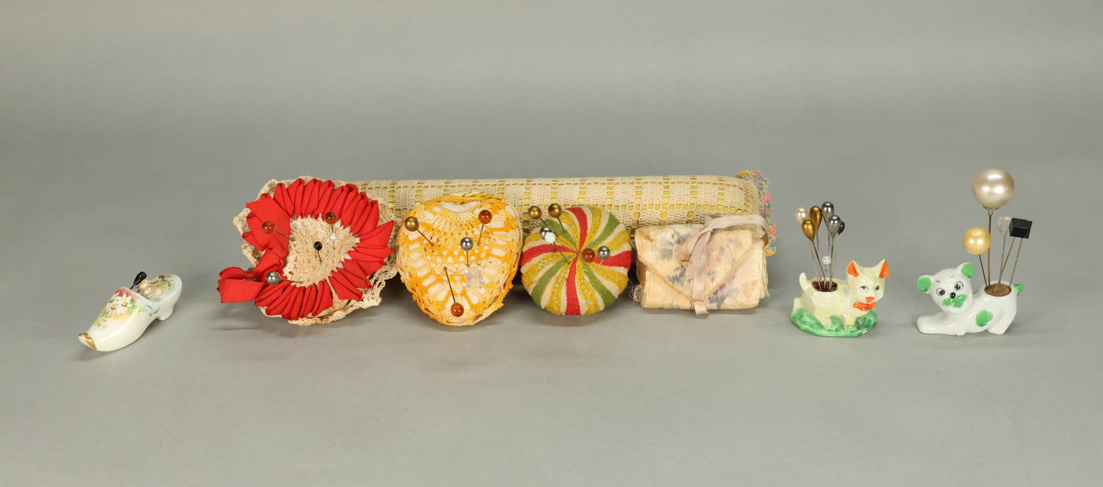 33 Vintage Stick Pins With Holders (1 of 7)