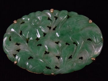 14k Gold Carved Jade Brooch