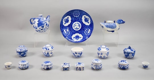 16 Pieces Blue & White Chinese, Japanese Porcelain