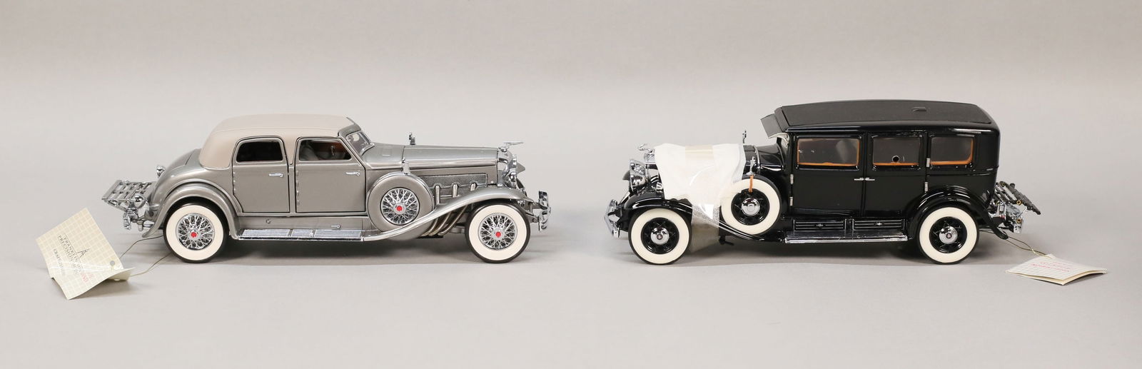 2 Franklin Mint Precision Model Cars - 1:24 (1 of 9)