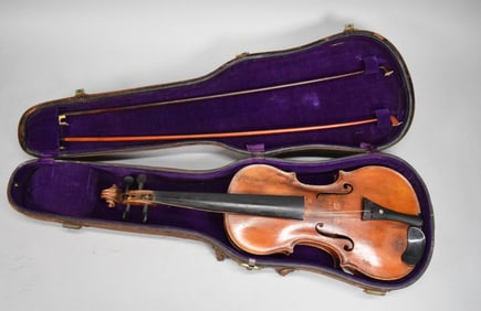 Violin After Jacobus Stainer With 2 Bows
