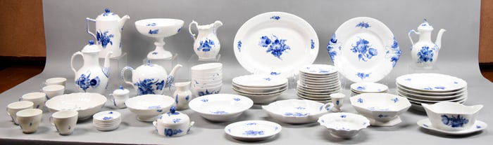 65 Pieces Royal Copenhagen Blue Flowers Dinnerware