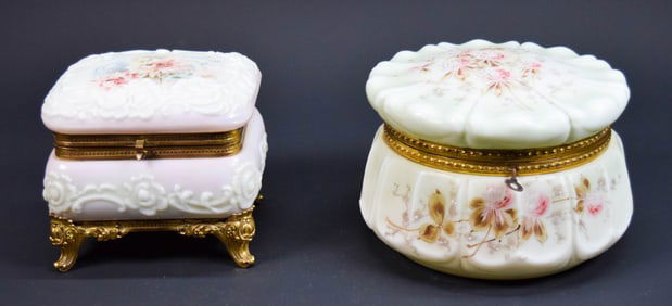 2 Wave Crest Dresser Boxes