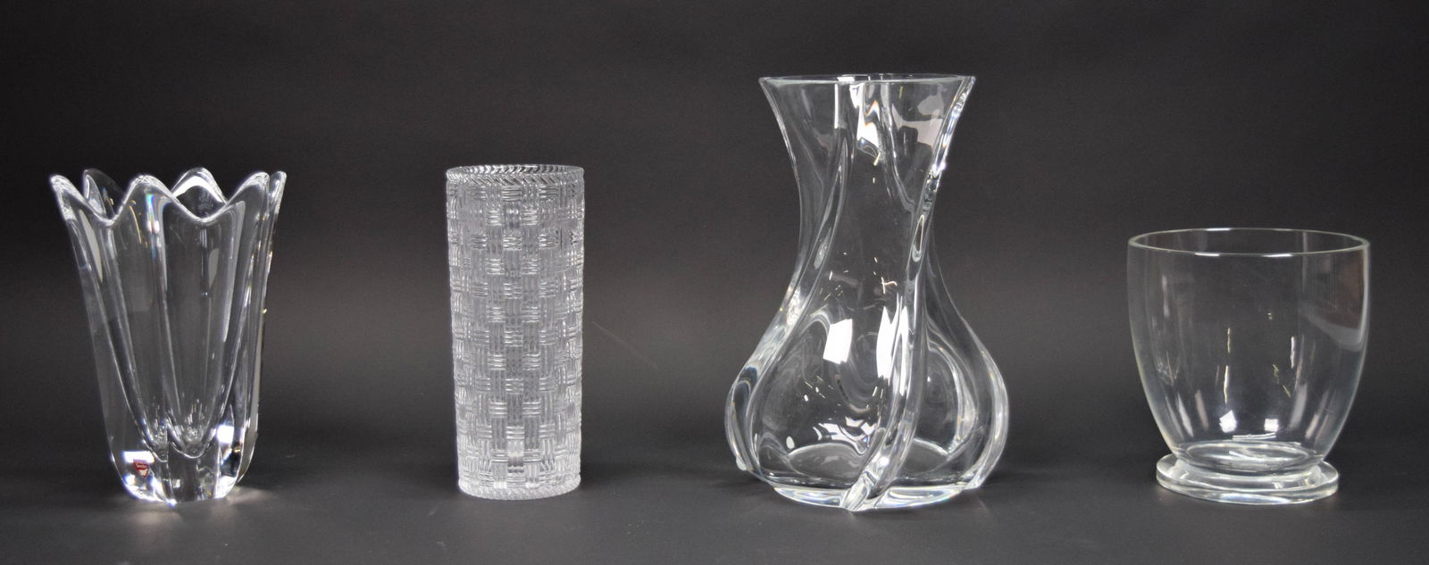 4 Crystal Vases Baccarat, Steuben, Tiffany (1 of 16)