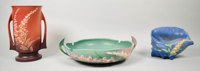 3 Pieces Roseville Pottery Foxglove Pattern
