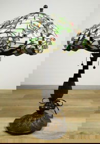 Quoizel Leaded Glass Lamp