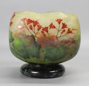 Daum Nancy Cameo Glass Vase