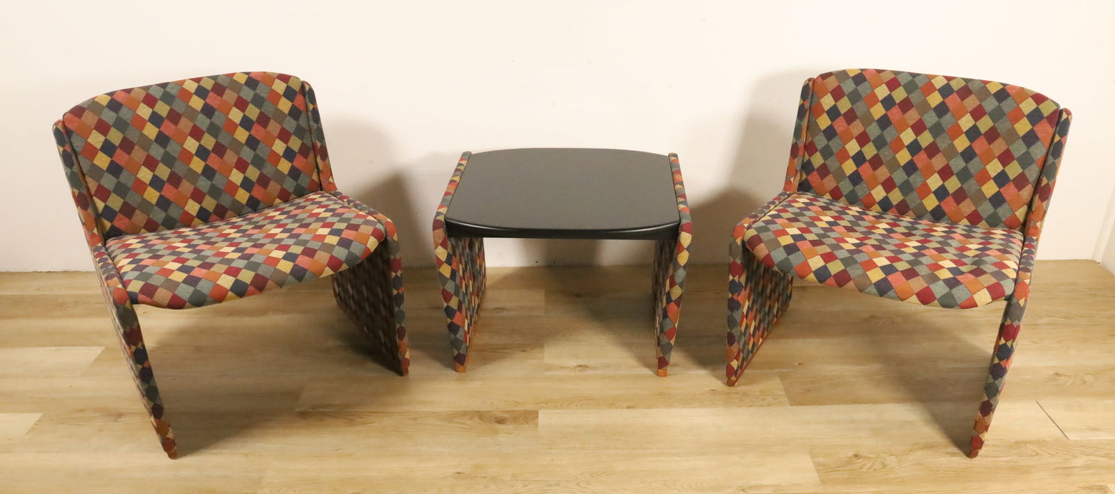 Pair Of Modern Accent Chairs And Side Table (1 of 13)
