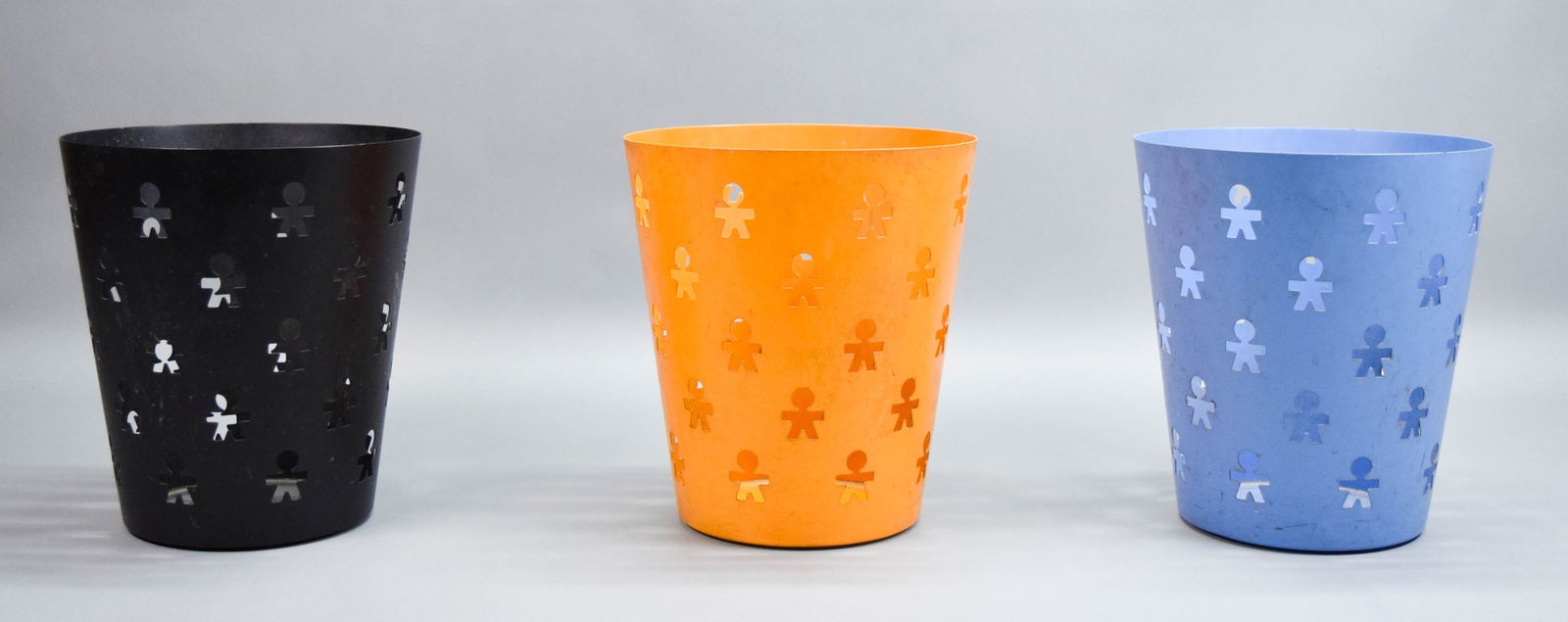 3 Alessi Girotondo Wastepaper Baskets (1 of 13)