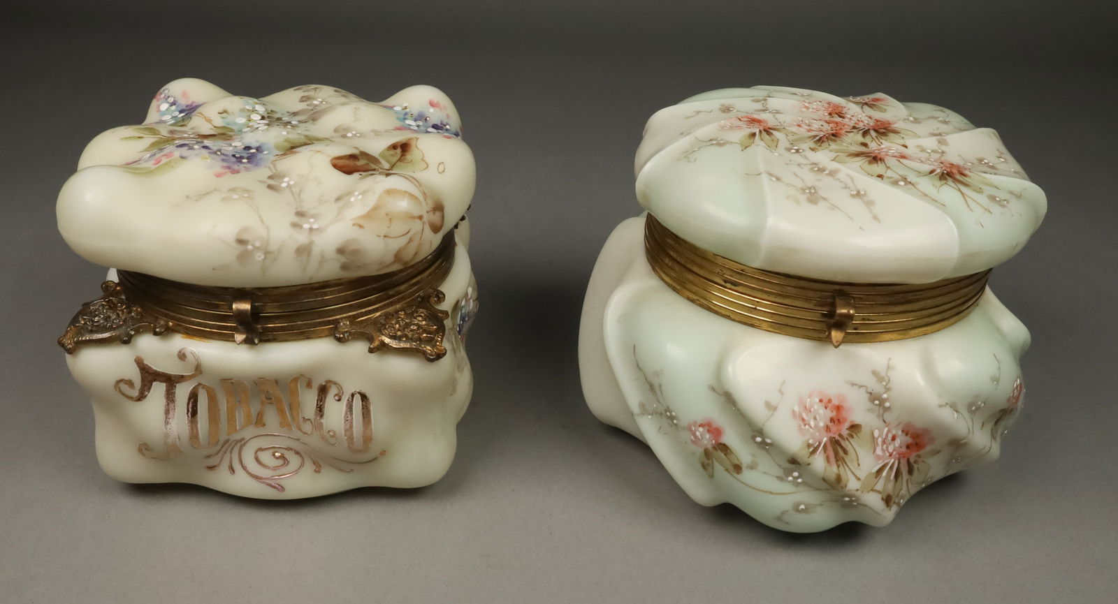 2 Wave Crest Tobacco / Dresser Boxes (1 of 11)