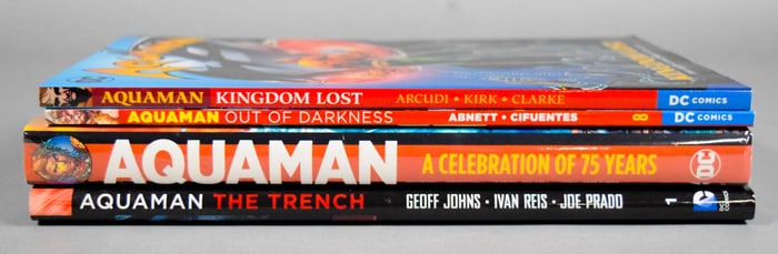 4 DC Comics Aquaman Books