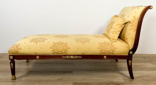 Louis XV Style Neoclassical Chaise Lounge