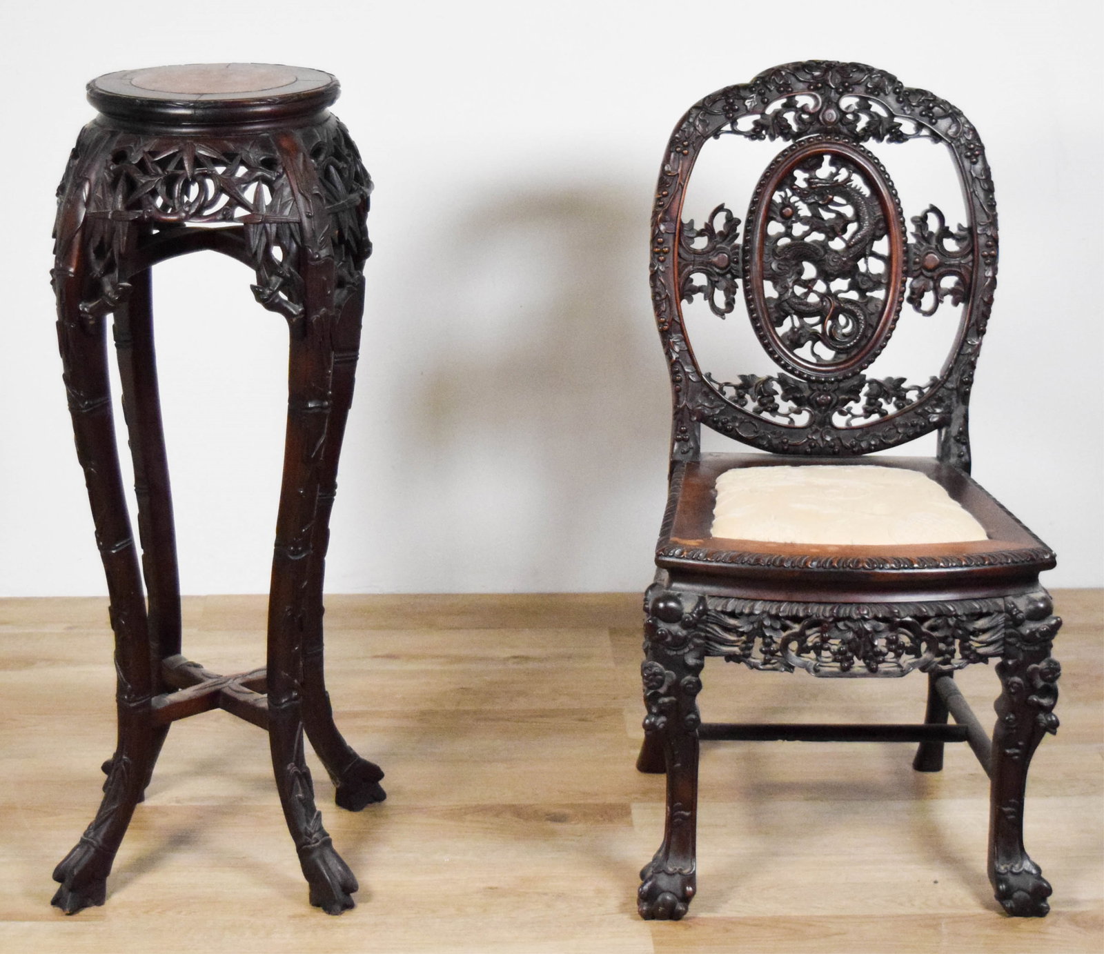 2 Pieces Carved Chinese Furniture Stand & Chair (1 of 20)