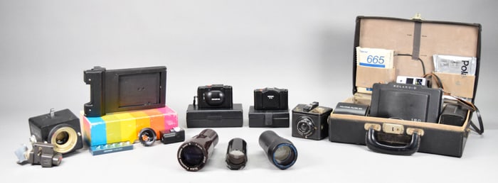 Lot of Vintage Cameras Polaroid, Kodak