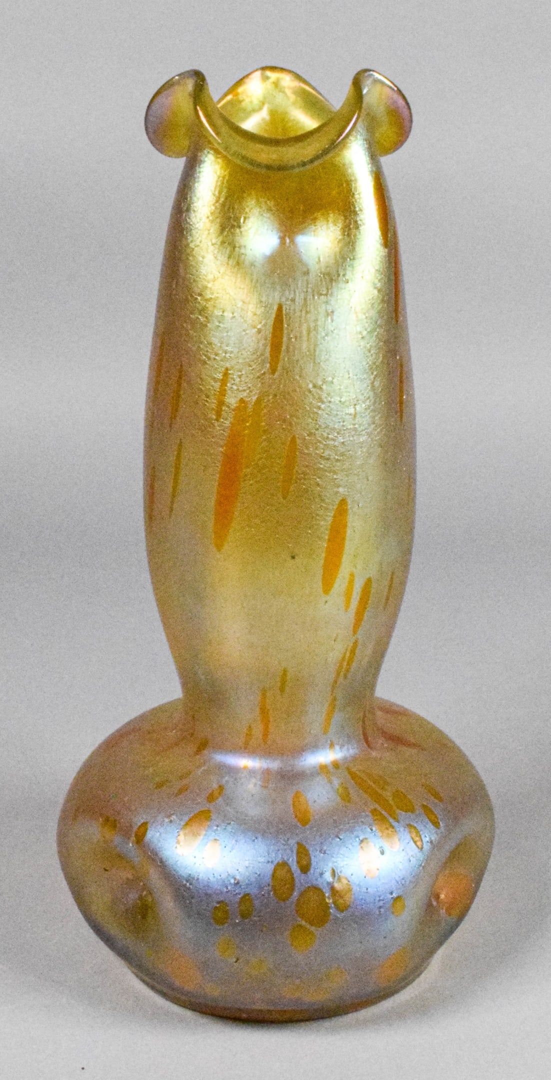 Loetz Astraea Oil Spot Vase: Loetz "Astraea" oil spot glass vase. Unsigned. 10 3/4"H.