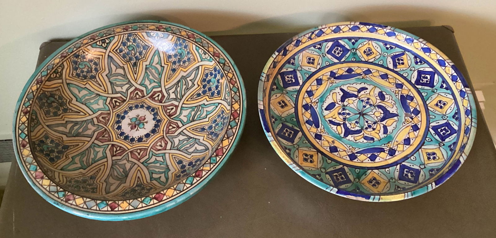 2 Decorative Ceramic Wall Plates