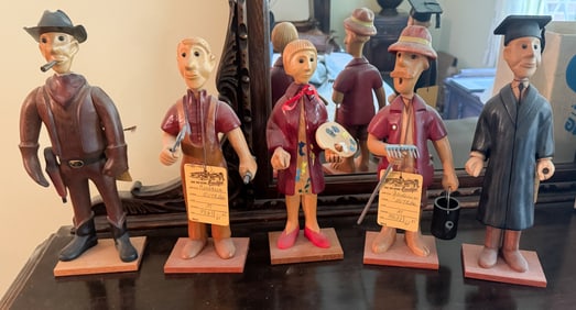 5 Vintage Romer Italy Hand Carved Wood Figures