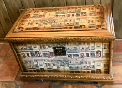 Decorative Trunk