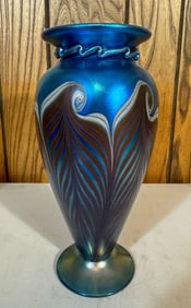 Vandermark Art Glass Vase Feather Pattern