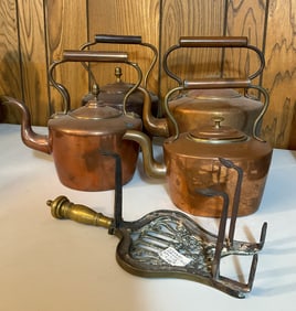 4 Copper Kettles And 1 Federal Period Trivet 1810