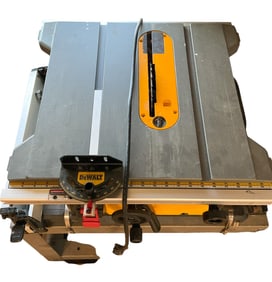Dewalt Compact Jobsite Table Saw DWE7485