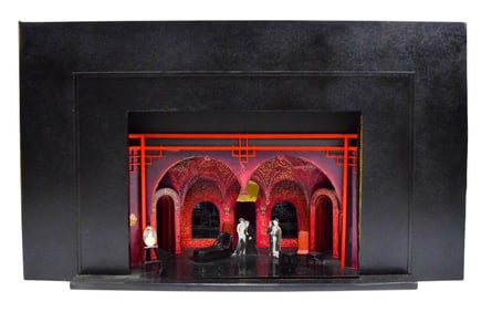 A Day in Hollywood / Night in Ukraine Set Model