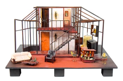 Hurlyburly Set Model