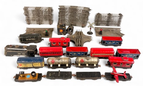 Marx Tin Litho Trains 15 Cars, Locomotive, Tracks