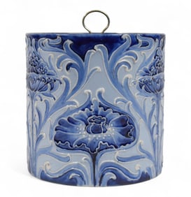 Moorcroft / Macintyre Florian Ware Biscuit Jar