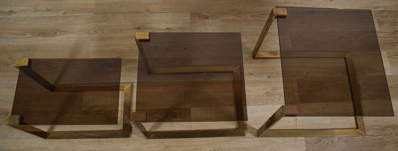 3 Brass & Acrylic Modern Nesting Tables - 13