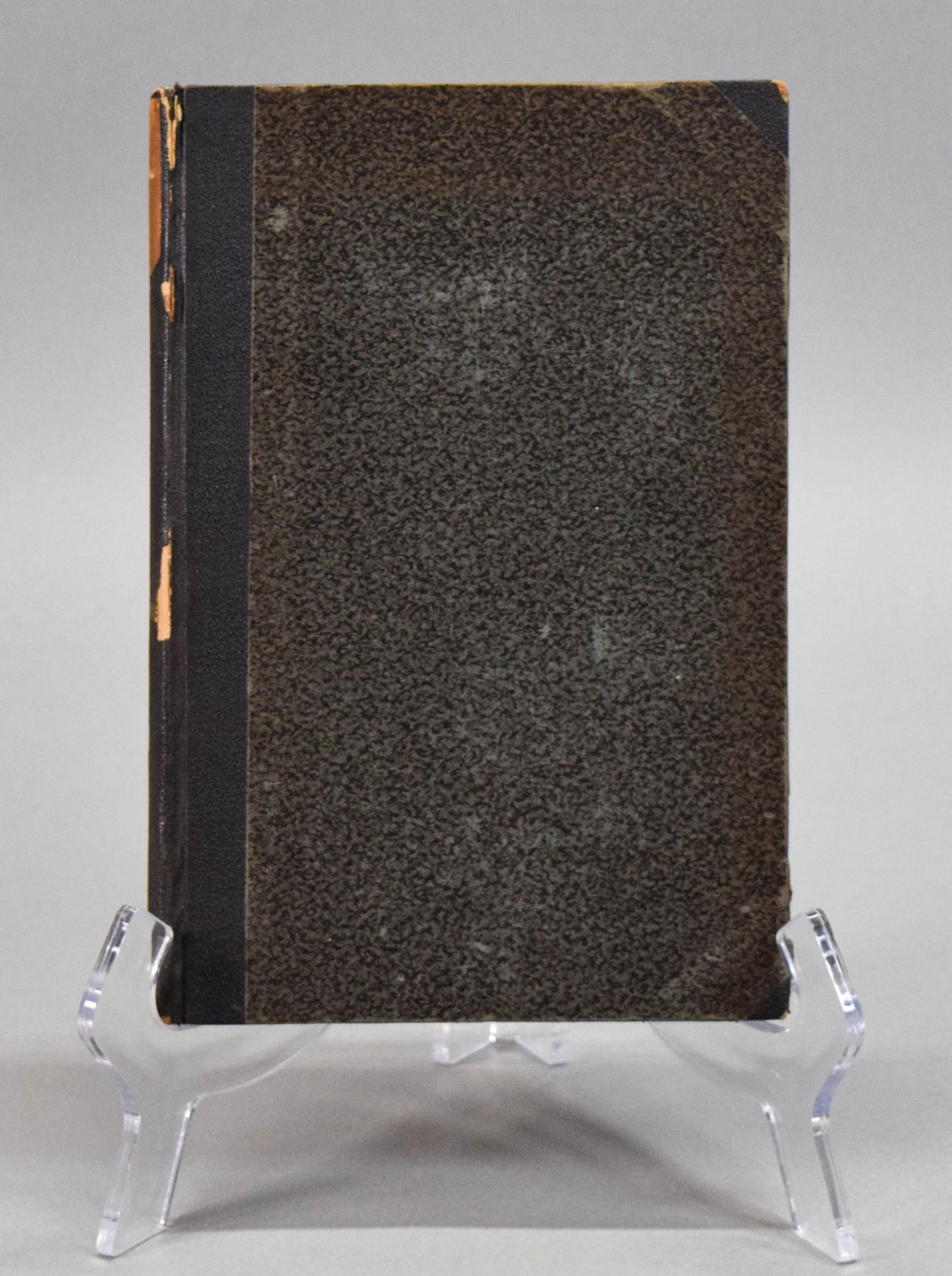 Theodor Meynert Psychiatrie 1884 Book: 19th century German psychology book. Theodor Meynert, Psychiatrie. Klinik der erkrankungen des vorherhirns, Wilhelm Braumuller, 1884. Stamped Ex libris Dr. H [illegible] on the title page and with Ex