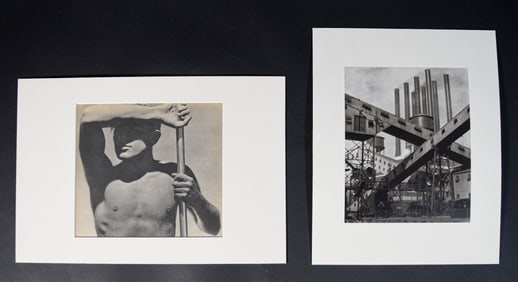 2 Photos George Hoyningen-Huene, Charles Sheeler