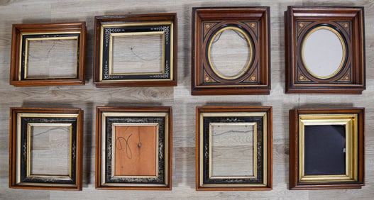 8 Vintage Frames