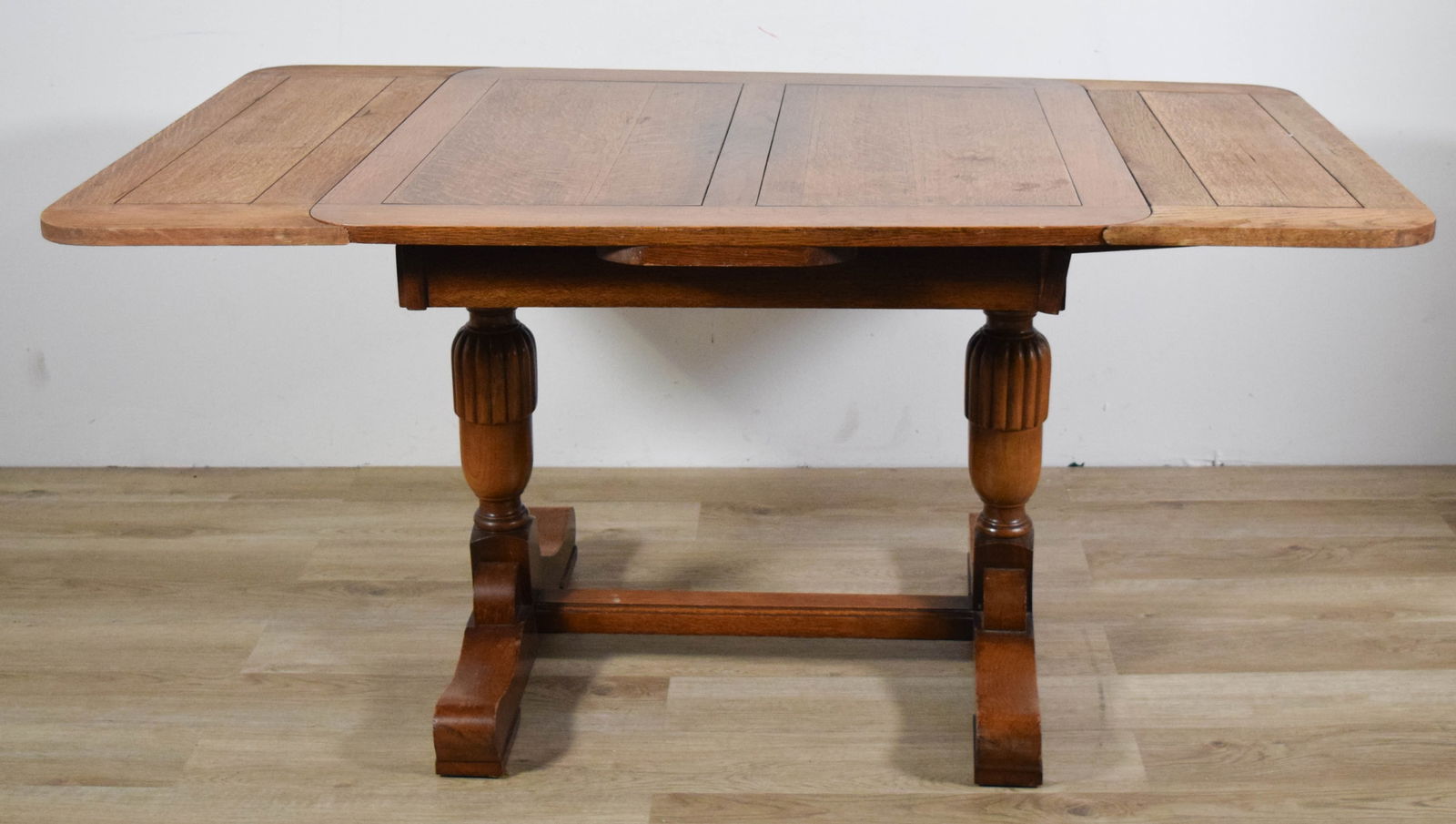 Oak Draw Leaf Pub Table - 8