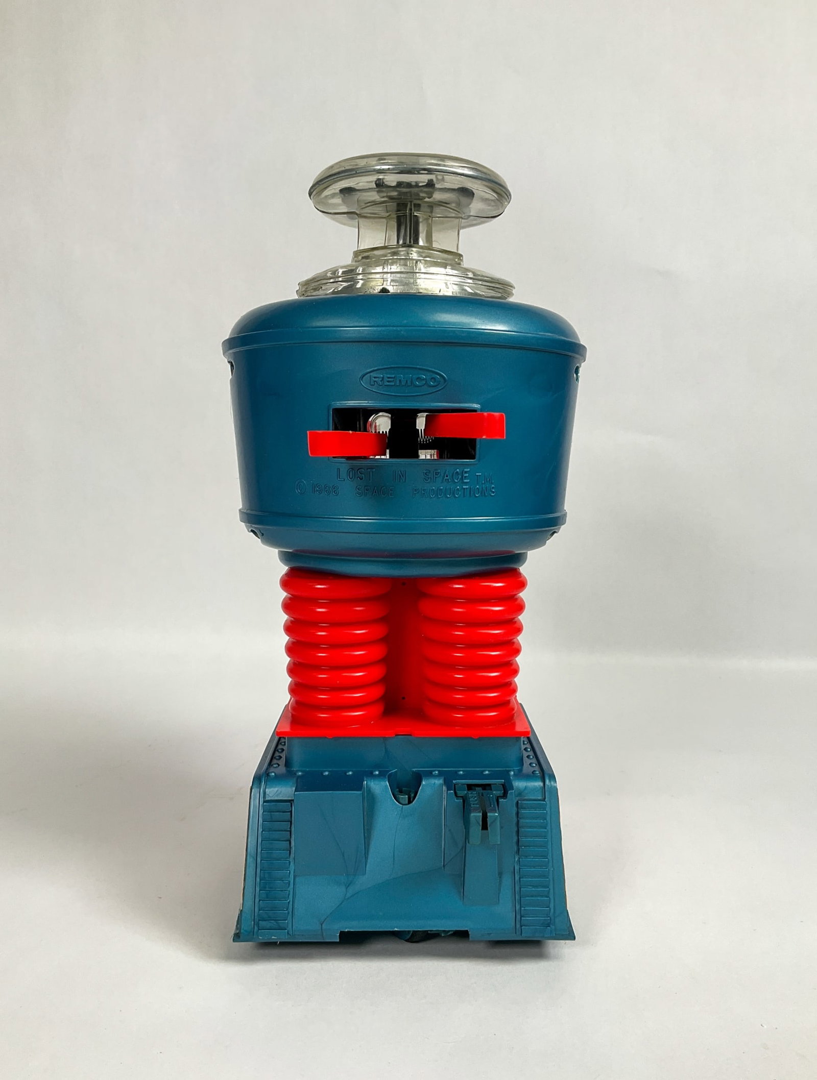 1966 Remco Lost in Space Motorized Robot - 7