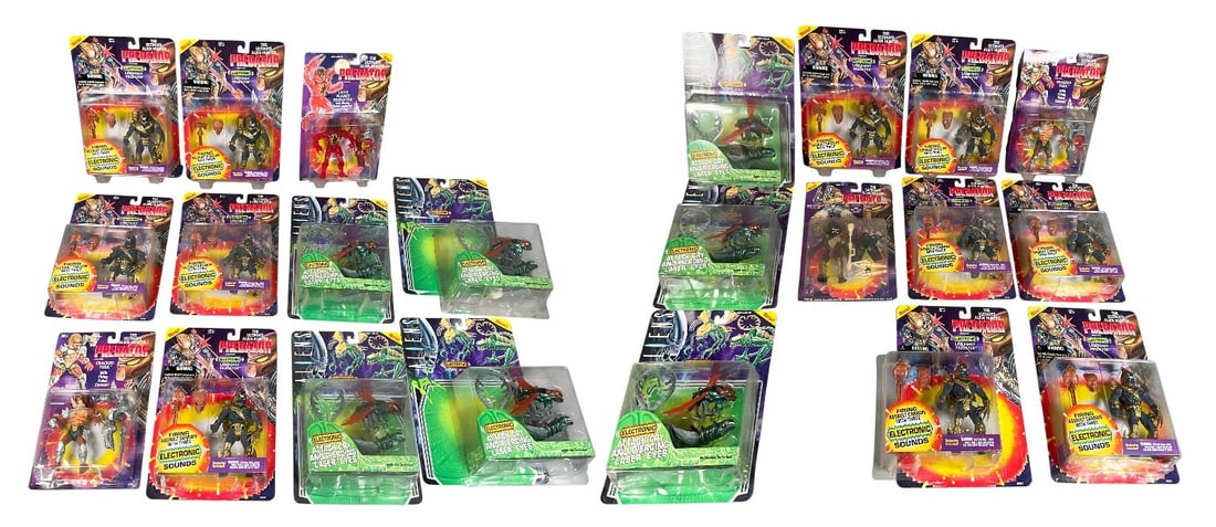 22 - Kenner Aliens and Predator Action Figure Collection, circa 1992-1994 (1 of 13)