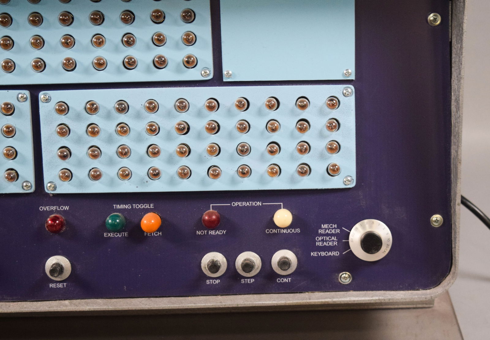 Batman Replica Batcomputer Head - 4