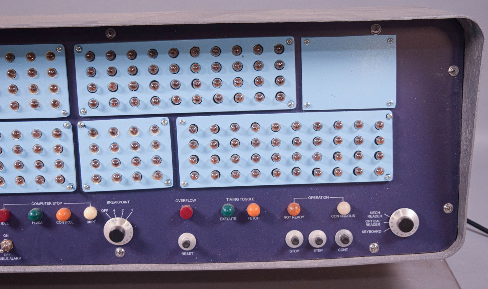 Batman Replica Batcomputer Head - 3