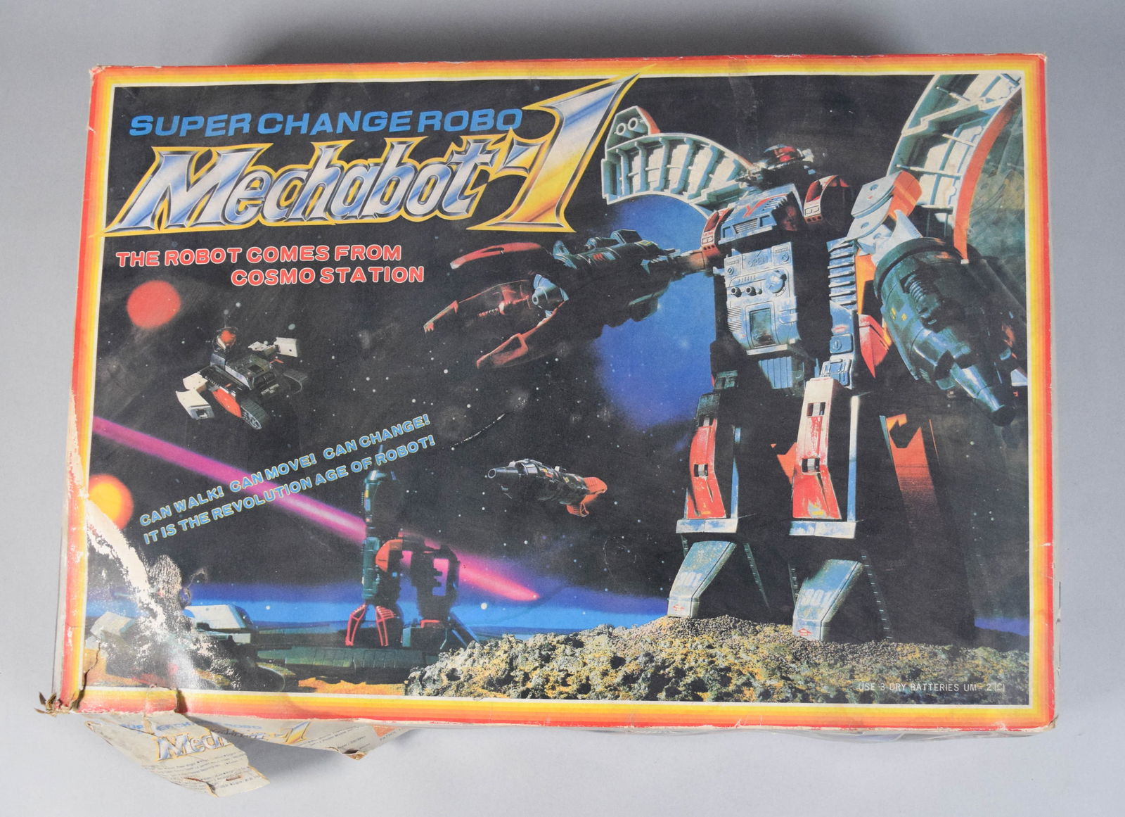Super Change Robo Mechabot-1 Transforming Robot Toy c. 1980s: Vintage Super Change Robo Mechabot-1 transforming robot set featuring the "Big Powered" mold originally designed by ToyBox. Designed to transform from a large-scale robot into a "Cosmo Station" space