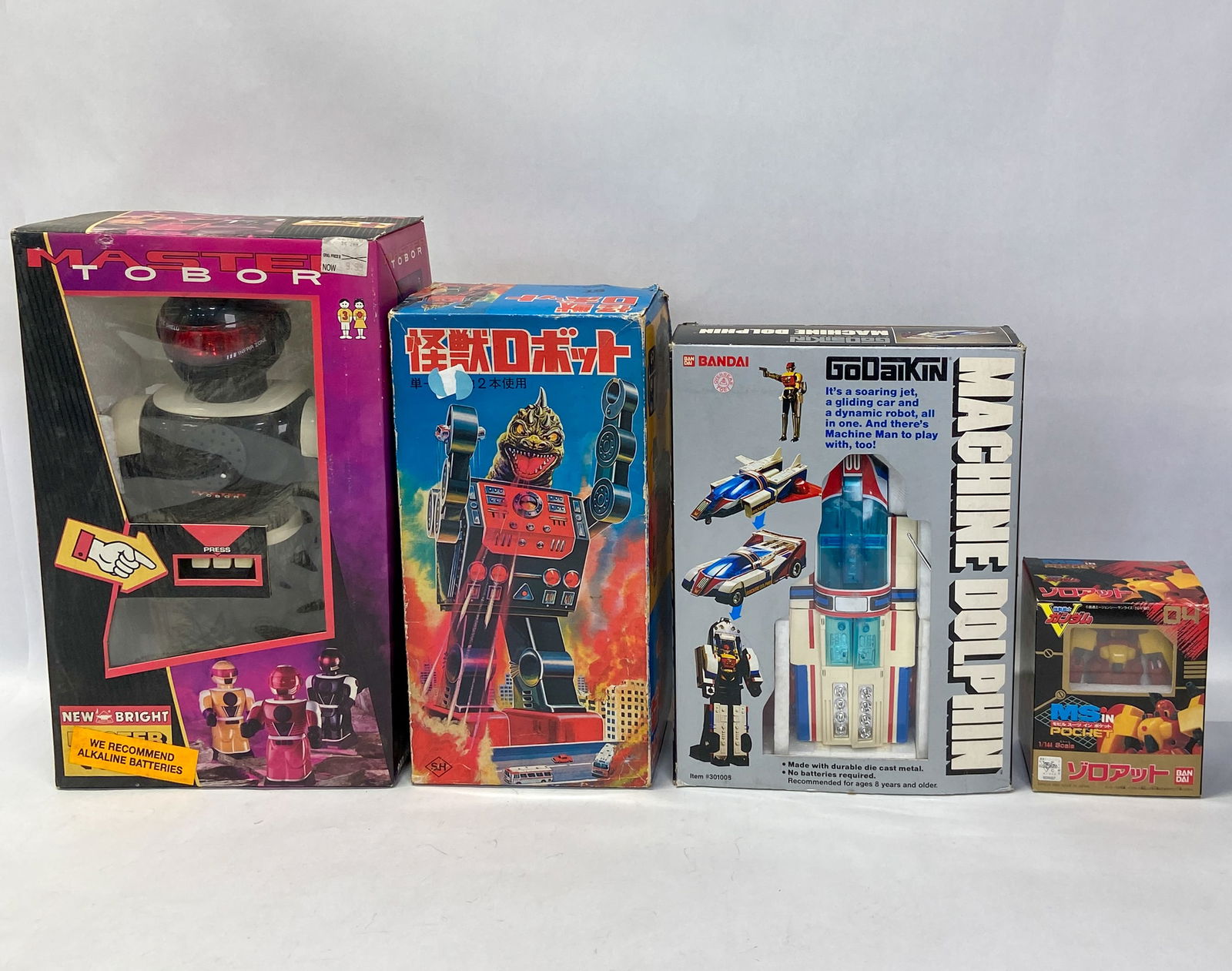 4 Vintage Robot & Sci Fi Toys Incl Kaiju Robot c. 1980s-1990s (1 of 17)