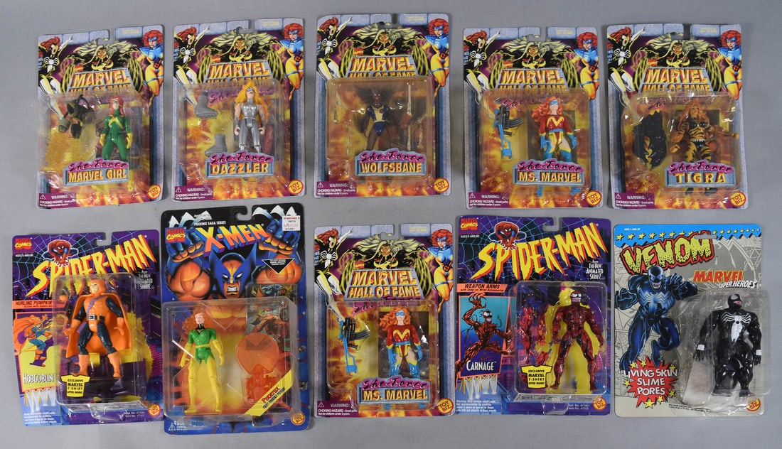 10 Toy Biz Marvel Action Figures c. 1994-1997: Collection of 10 vintage Marvel action figures manufactured by Toy Biz c. 1990s. Includes the "Marvel Hall of Fame: She-Force" series, featuring Marvel Girl, Dazzler, Wolfsbane, Tigra, and two Ms. Mar