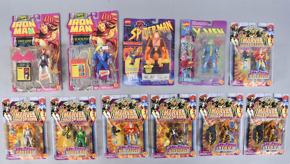 11 Toy Biz Marvel Action Figures c. 1994-1997 (1 of 8)